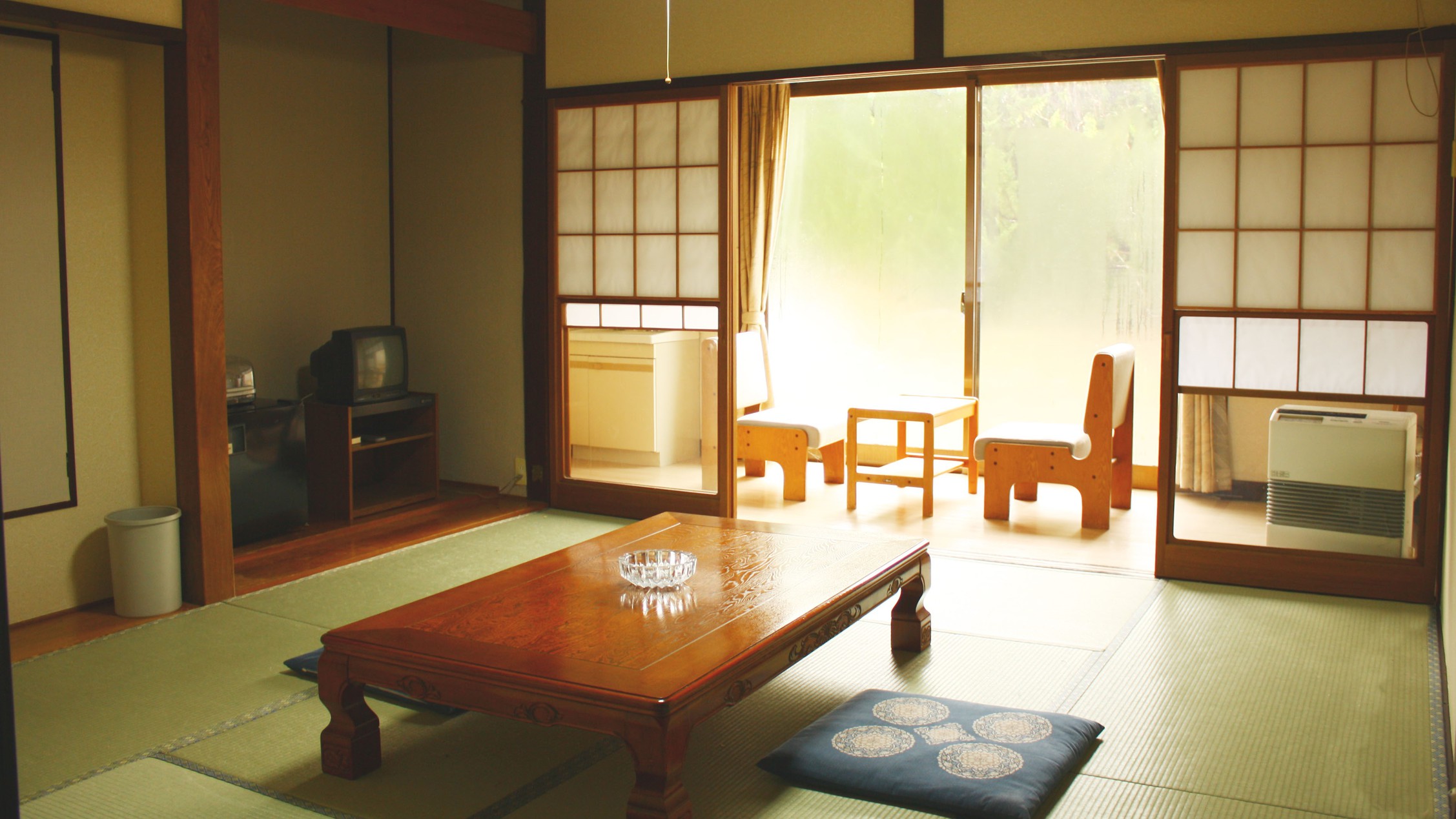 Iida Onsen Interior 1
