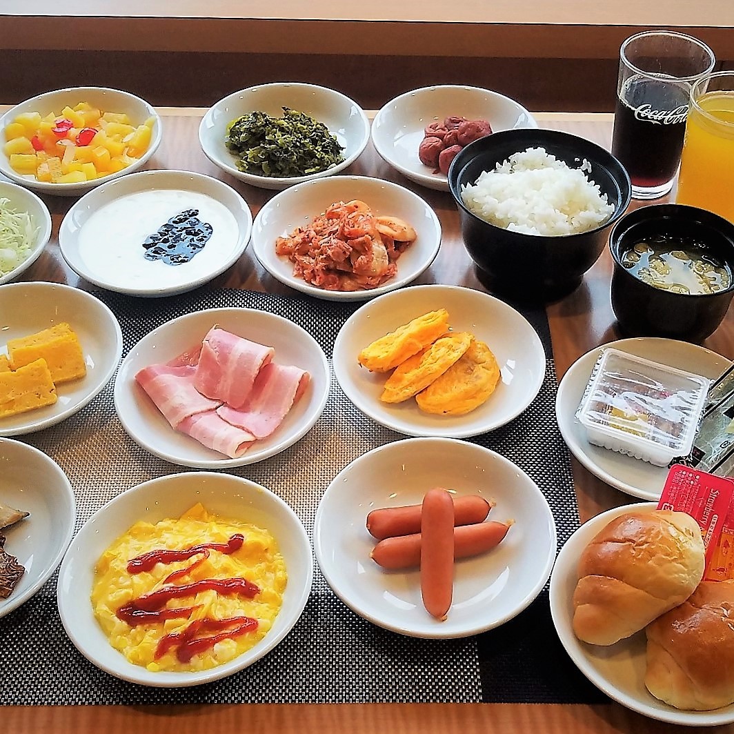 Hotel AZ Fukuoka Yasu Amenities