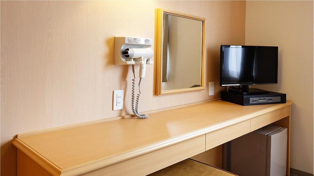 Hotel AZ Fukuoka Yasu Hotel AZ Fukuoka Yasu is a popular choice amongst travelers in Fukuoka, whether exploring or just passing through. The property offers a wide range of amenities and perks to ensure you have a great ti
