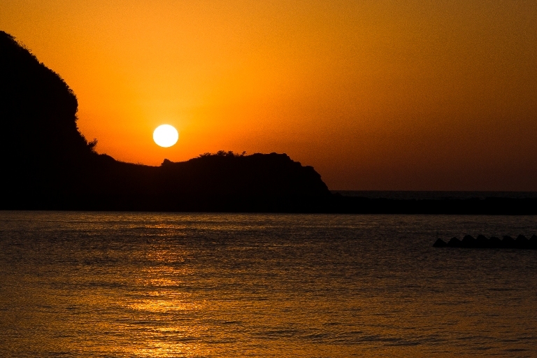 松崎海岸の夕陽。