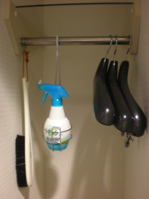 ハンガーと防臭スプレー