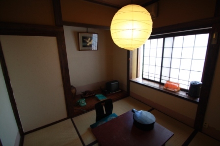 Sinbashi Ryokan Sinbashi Ryokan is conveniently located in the popular Wajima area. The property offers guests a range of services and amenities designed to provide comfort and convenience. Service-minded staff will 
