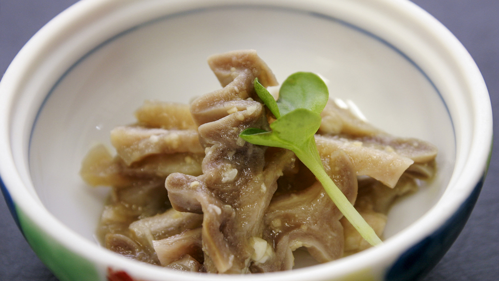 #夕食＿自家栽培の野菜を中心に真心込めた手作り料理が並びます♪