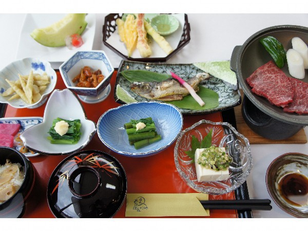 This photo about Gassan no Yado Kashiwaya shared on HyHotel.com