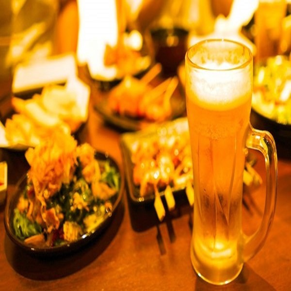 徒歩圏内に宿泊者限定の特典がある飲食店もございます。詳細はフロントへ（写真はイメージ）