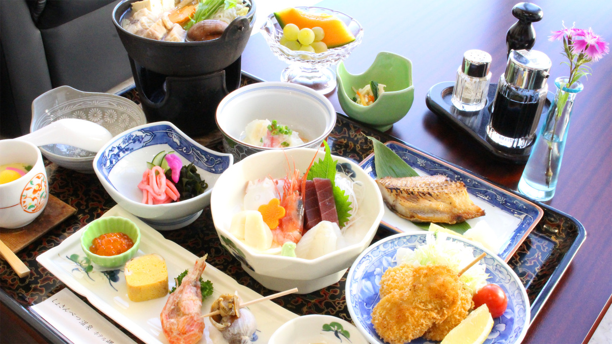 *岬御膳ふぐ鍋コース／名物のふぐ鍋と日本海の海の幸づくし♪お料理重視の方におすすめプラン。
