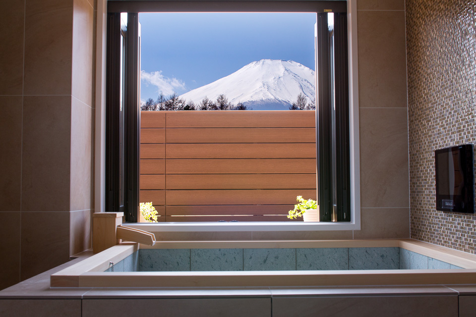 富士山が見える貸切風呂
