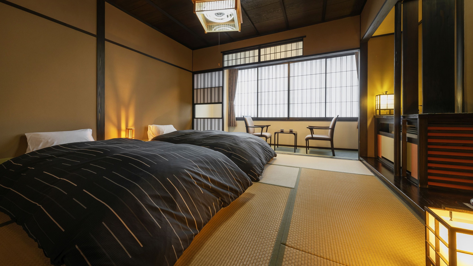 【〜花水木〜和室ベッドタイプ】10畳の広さにベッドを配置した和モダンなお部屋