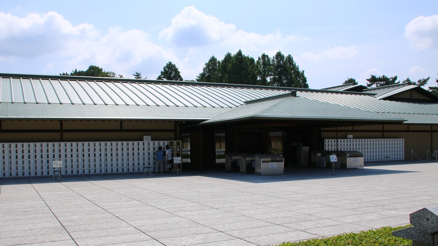 *京都迎賓館エントランス