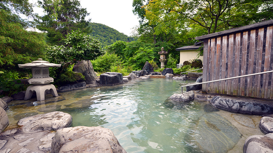 長生の湯（露天風呂）