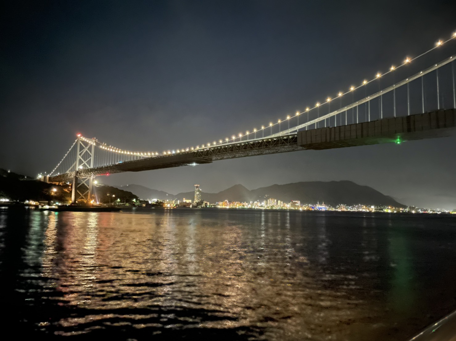 【関門海峡の夜景】