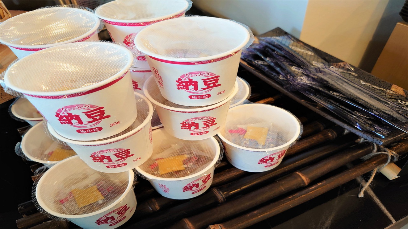 朝食バイキング納豆・のり撮影GR