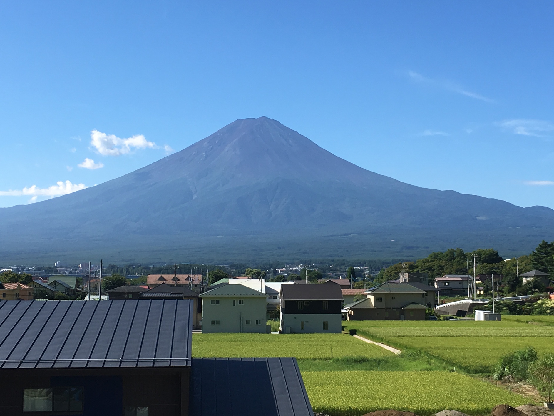 ・【一棟貸切ヴィリジアン】お部屋から望む富士山