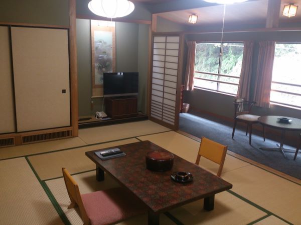 Taishaku Kyokanko Hotel Annex Yokoso Ideally located in the Shobara area, Taishaku Kyokanko Hotel Annex Yokoso promises a relaxing and wonderful visit. The property offers a high standard of service and amenities to suit the individual n