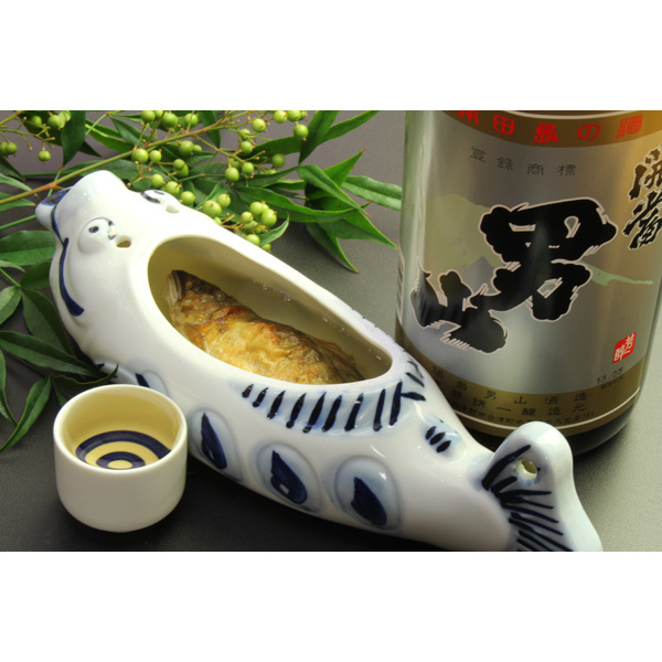 日本酒に岩魚の香ばしいうまみがたまらない…;