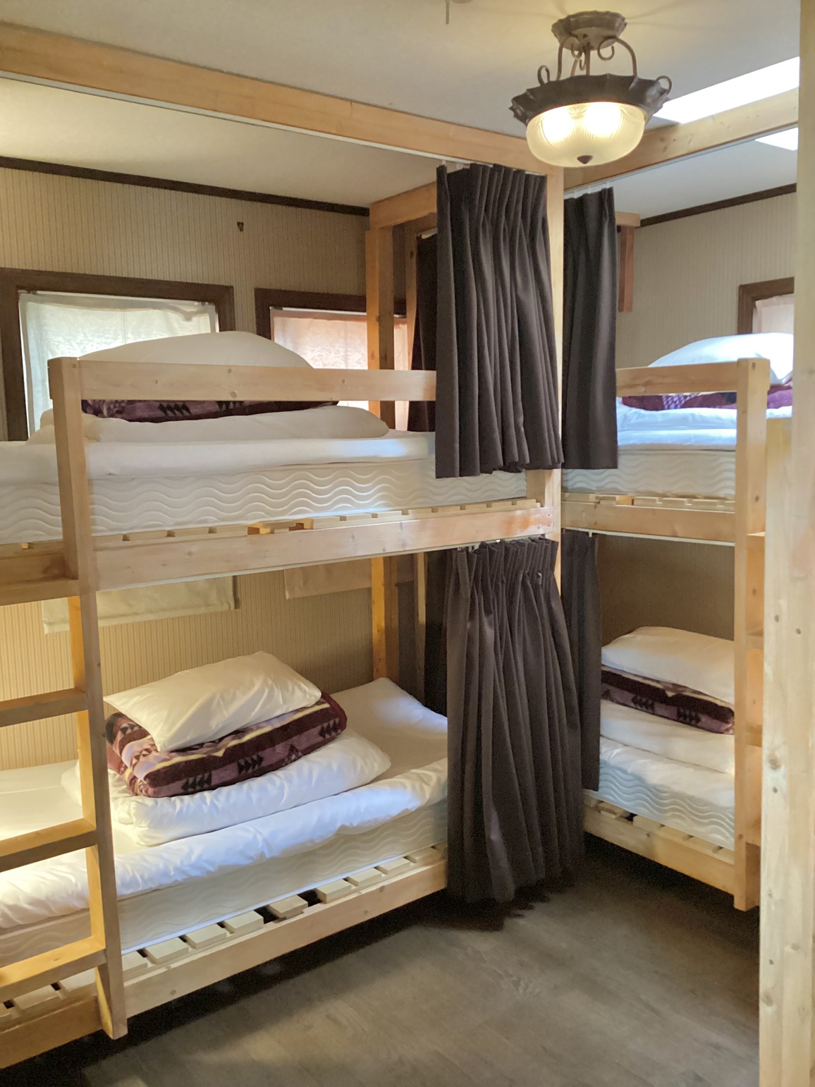 女性ドミトリー