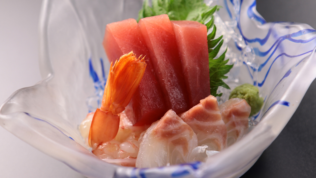料理_御造り一例。仕入れにより御造りの点数、内容は異なります *