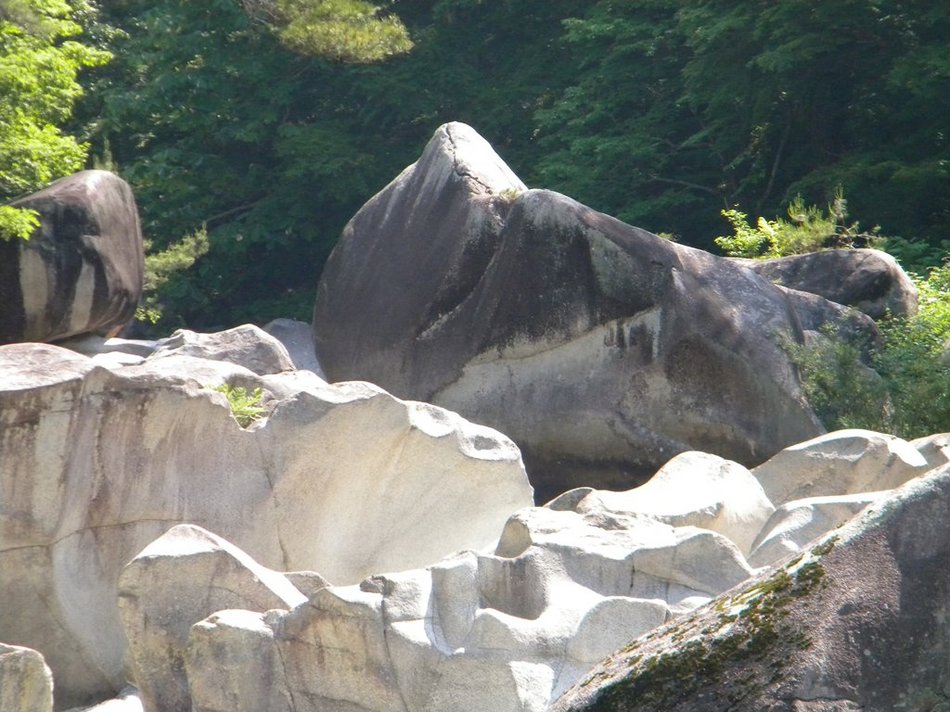 甌穴と富士石