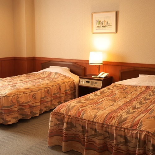 Shiganosato Onsen Ikoinomura Notohantou The 3-star Shiganosato Onsen Ikoinomura Notohantou offers comfort and convenience whether youre on business or holiday in Nanao. Both business travelers and tourists can enjoy the propertys faciliti