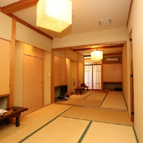 Sato no Yado Suyama Ideally located in the Mitoyo area, Sato no Yado Suyama promises a relaxing and wonderful visit. Featuring a satisfying list of amenities, guests will find their stay at the property a comfortable one
