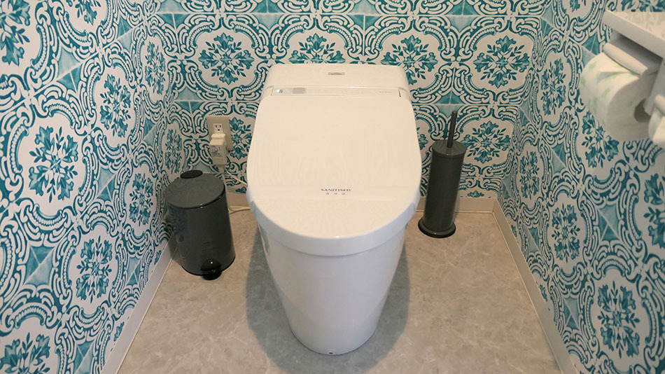 201 Standard Family  toilet