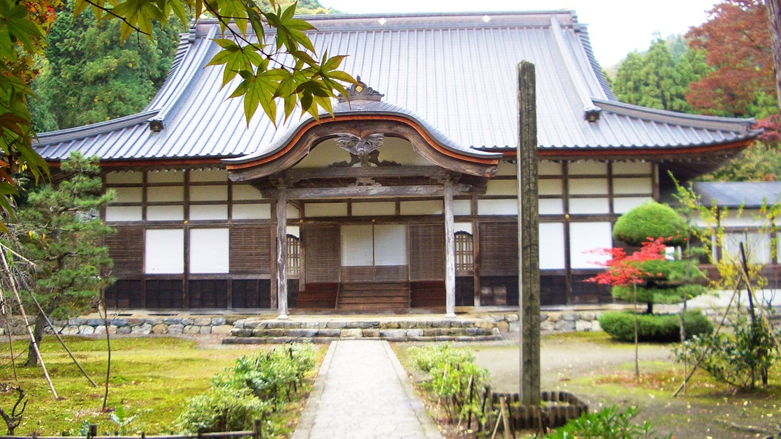 *興聖寺（当館より車で10分）