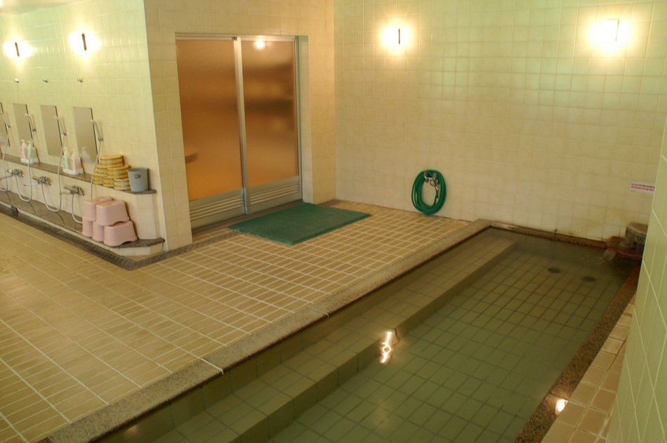 女性館内大浴場ヘルストン温泉その2