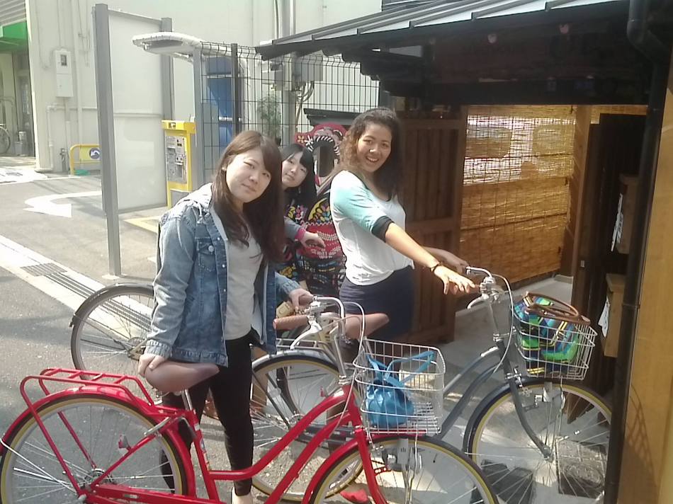 外国人ゲストに人気のレンタサイクル。自転車があれば大阪市内はどこへでも行けますよ！