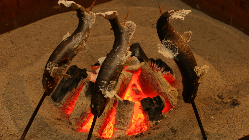 岩魚の囲炉裏焼き