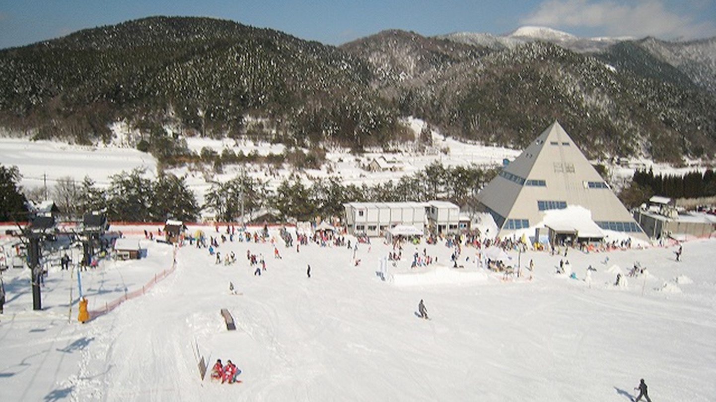 *ゲレンデの風景／スキーもスノーボードも思いっきり楽しもう！