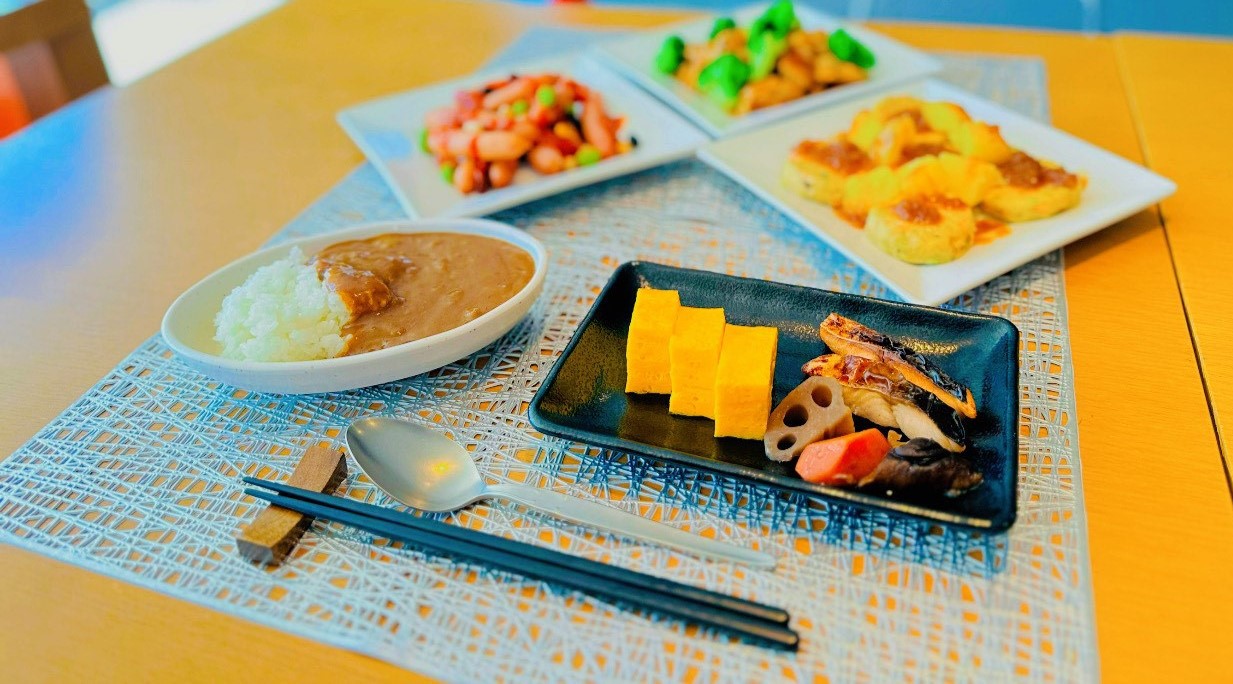 朝食(日替わり例)