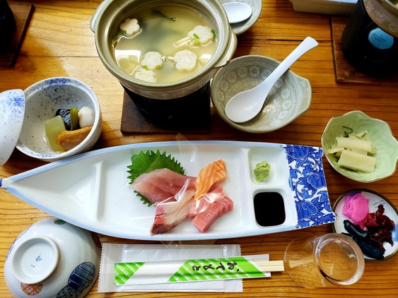 お刺身定食一例