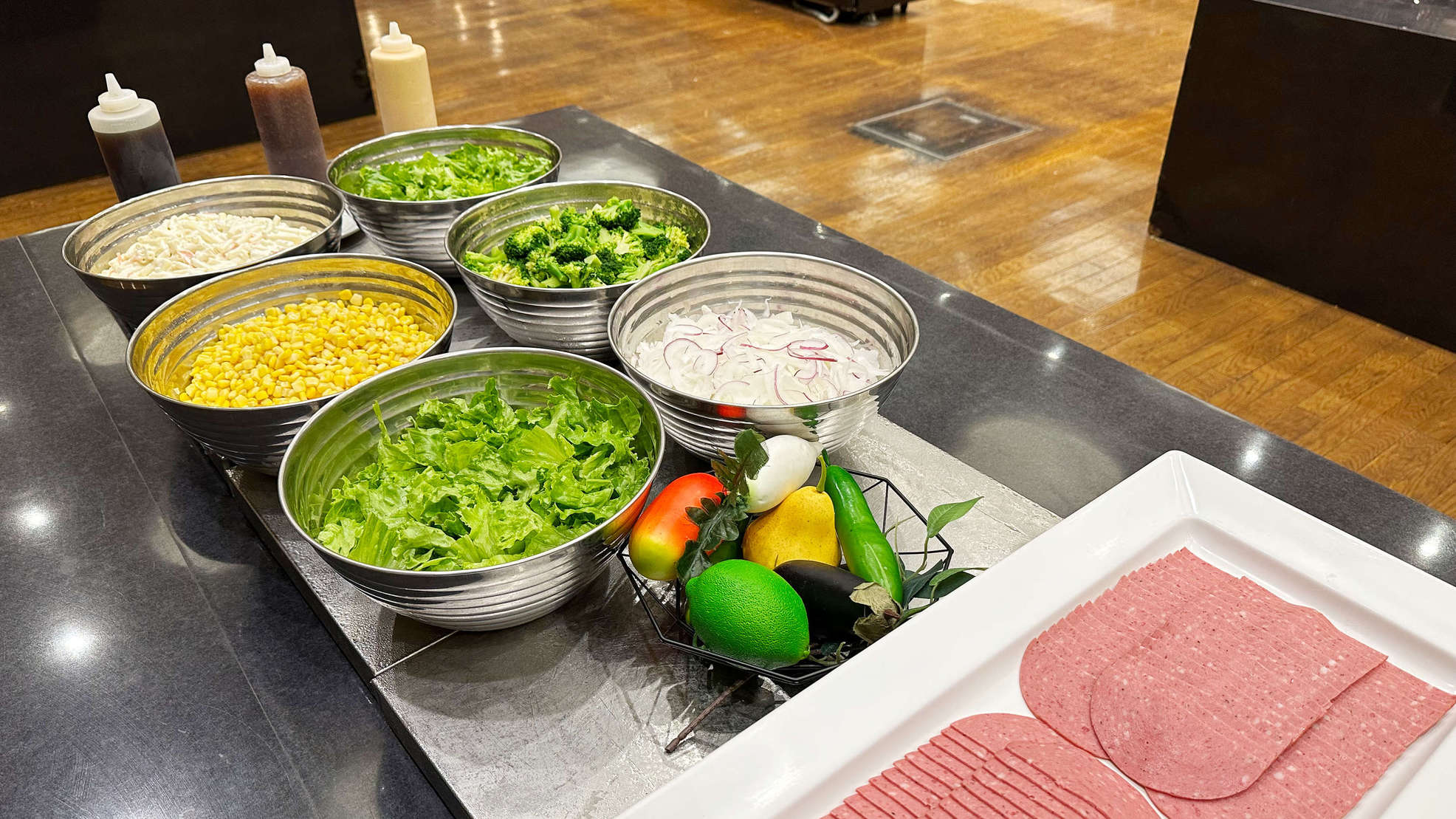 朝食バイキング一例