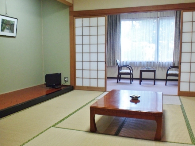 Namazu Daiichi Onsen Fujinoya Set in a prime location of Toyama, Namazu Daiichi Onsen Fujinoya puts everything the city has to offer just outside your doorstep. Featuring a satisfying list of amenities, guests will find their stay