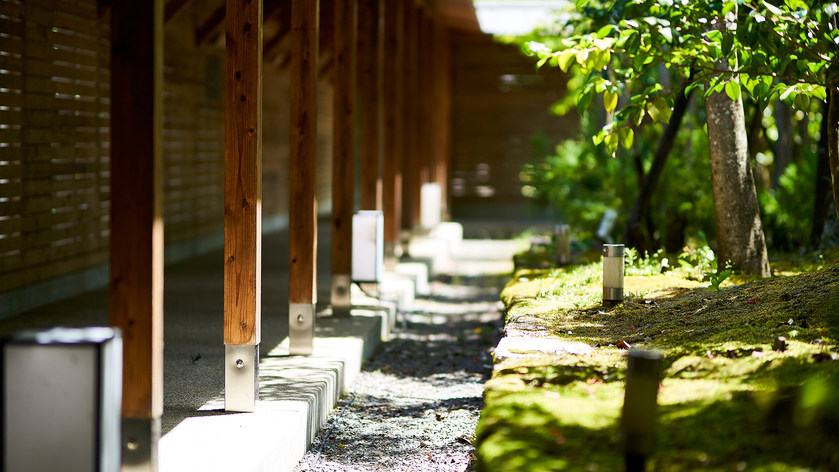 恵まれた自然の風景を持つ天野の四季折々の美しさを体感くださいませ。