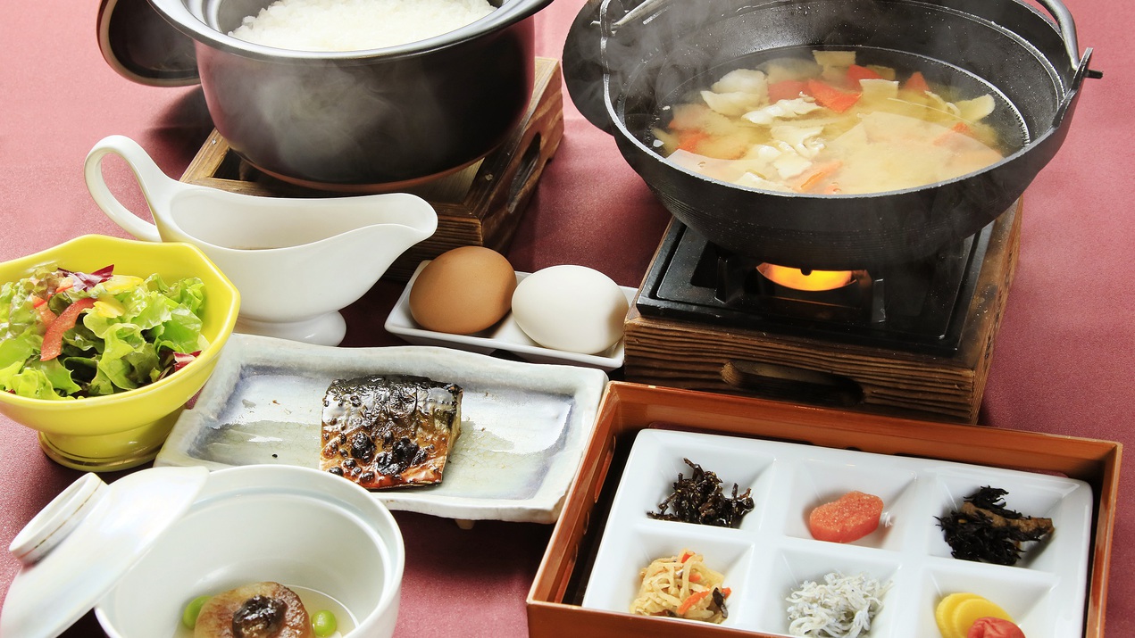 【ご朝食】土鍋ご飯が主役の和朝食