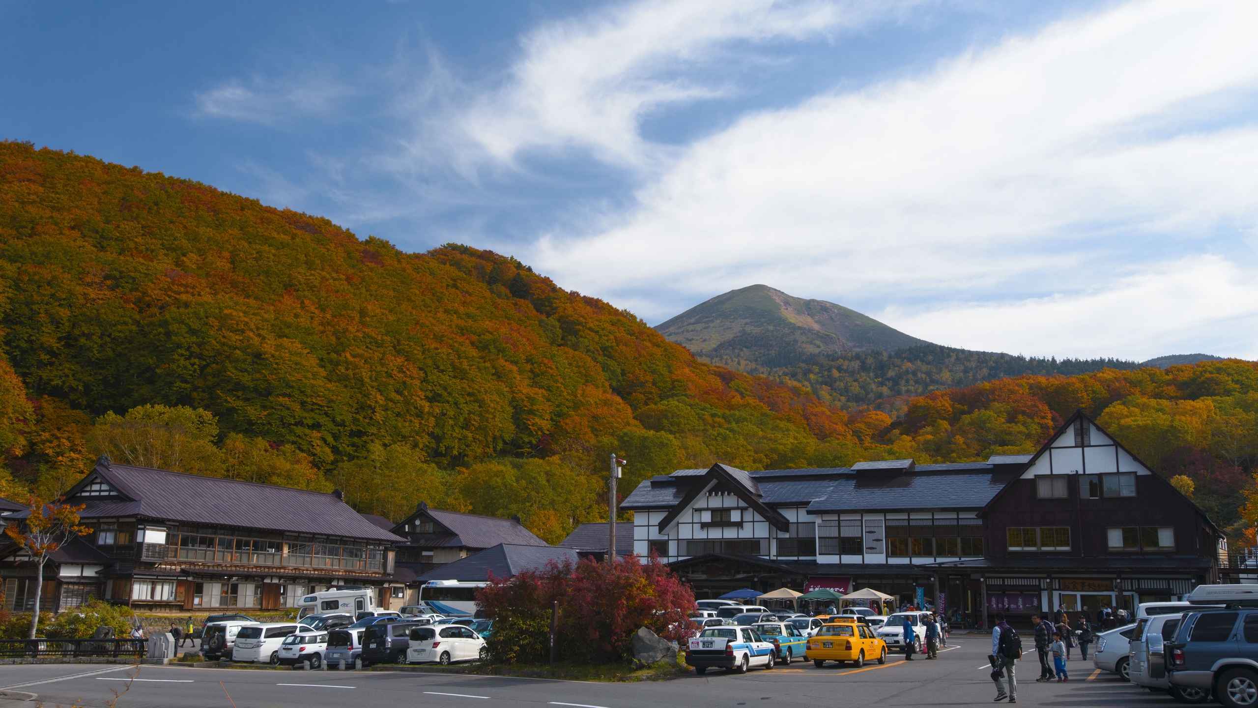 酸ヶ湯温泉（秋）