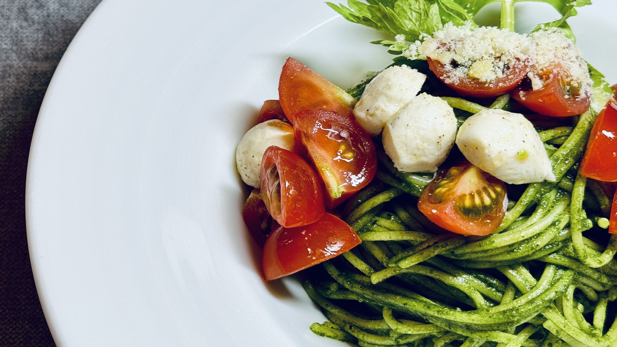 【夕食】ジェノベーゼカプレーゼ仕立て