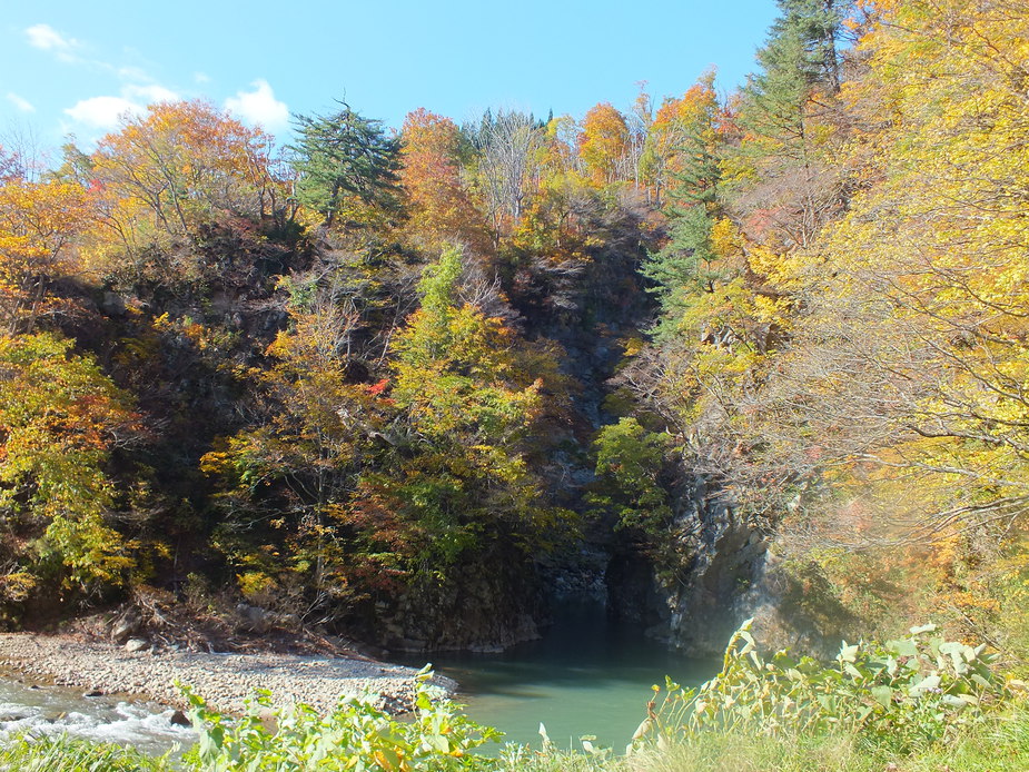 紅葉の小松淵