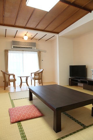 Kyomachi Onsen kyomachi Kanko Hotel Kyomachi Onsen kyomachi Kanko Hotel is a popular choice amongst travelers in Ebino, whether exploring or just passing through. Both business travelers and tourists can enjoy the propertys facilities 