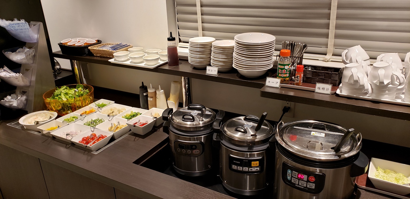 ごはん・スープor味噌汁・カレー・サラダ各種