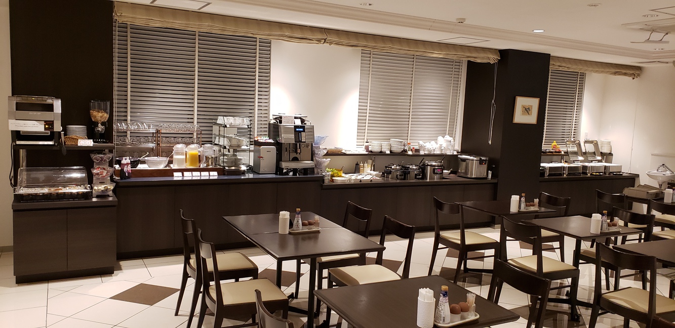 朝食時間６：２０〜９：００