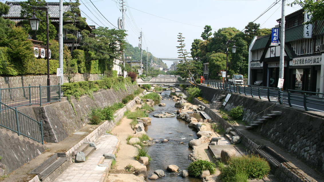 玉湯川