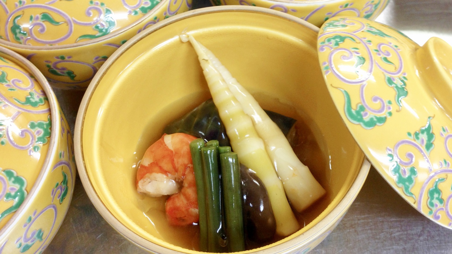 *【料理一例】笹竹椀物