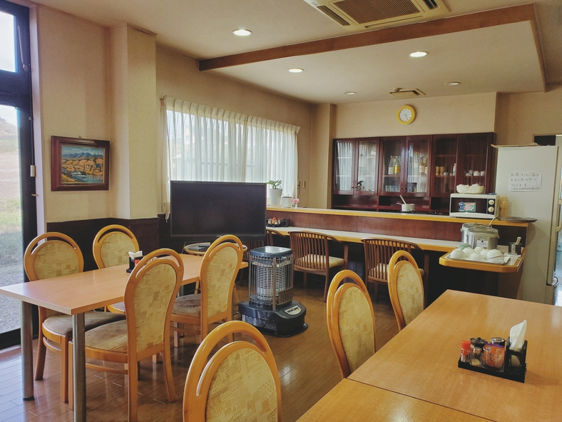 Business Hotel Hosen An-nakakan Set in a prime location of Takasaki, Business Hotel Hosen An-nakakan puts everything the city has to offer just outside your doorstep. The property offers a wide range of amenities and perks to ensure