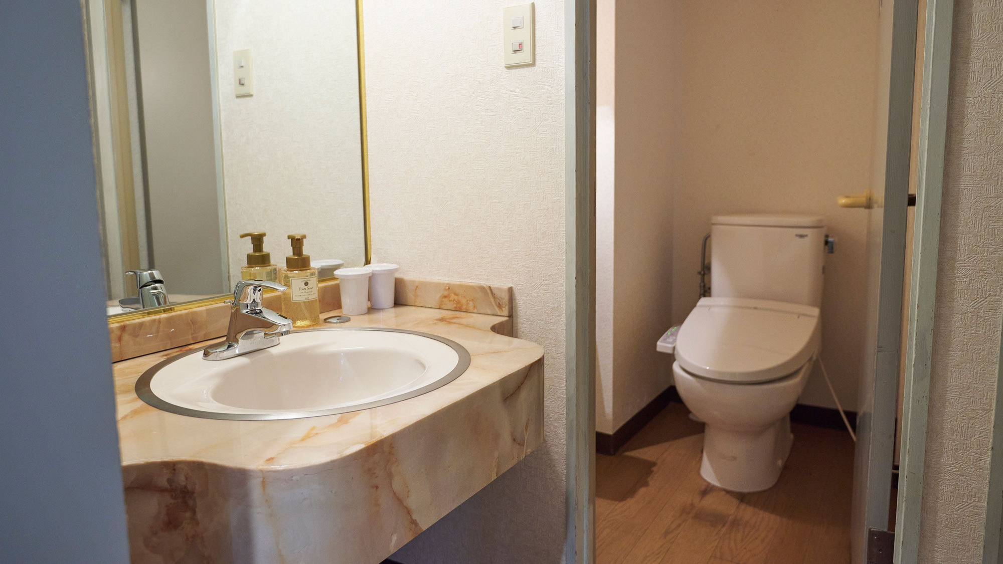 バスルーム一例※ダブル・ツインはバス・洗面・トイレがセパレート