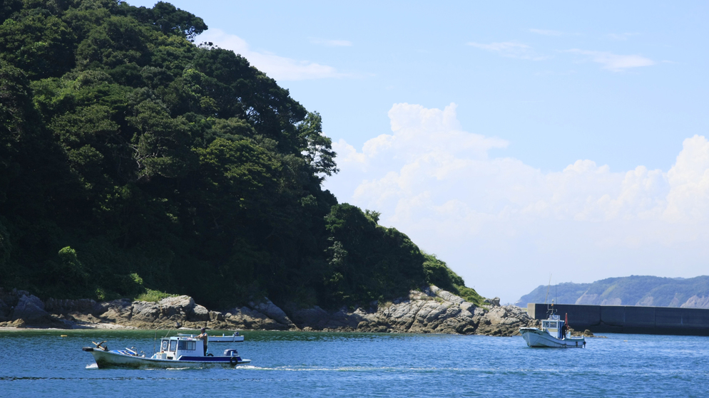 篠島は昔より「東海の松島」と呼ばれる風光明媚な島なんです♪