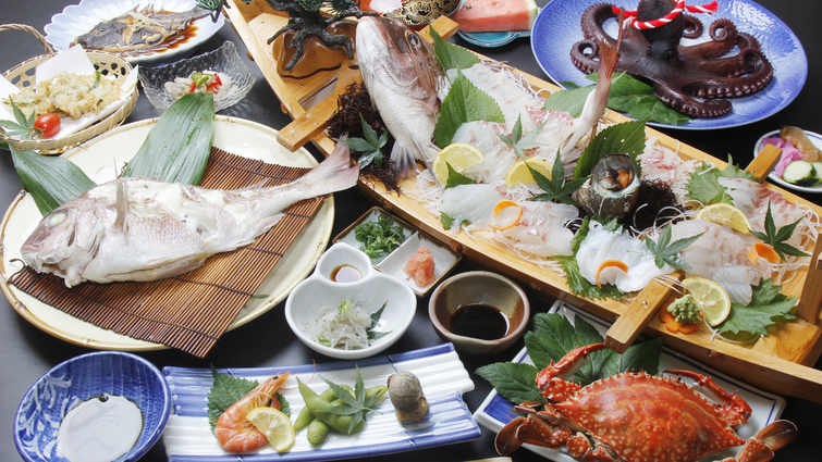 鯛の酒蒸しコース篠島の食材をふんだんに取り入れた、大満足うまいものづくしプラン！