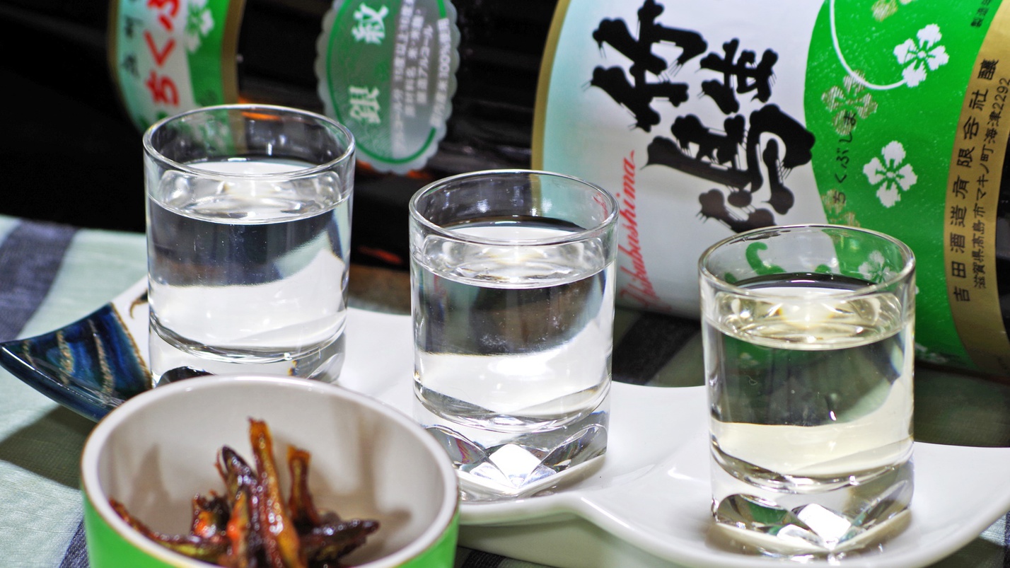 *【飲料】滋賀県の日本酒の飲み比べはいかがですか。