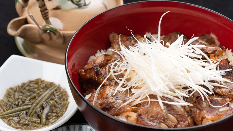 *【夕食/かましめし(豚軟骨の丼ぶり)】